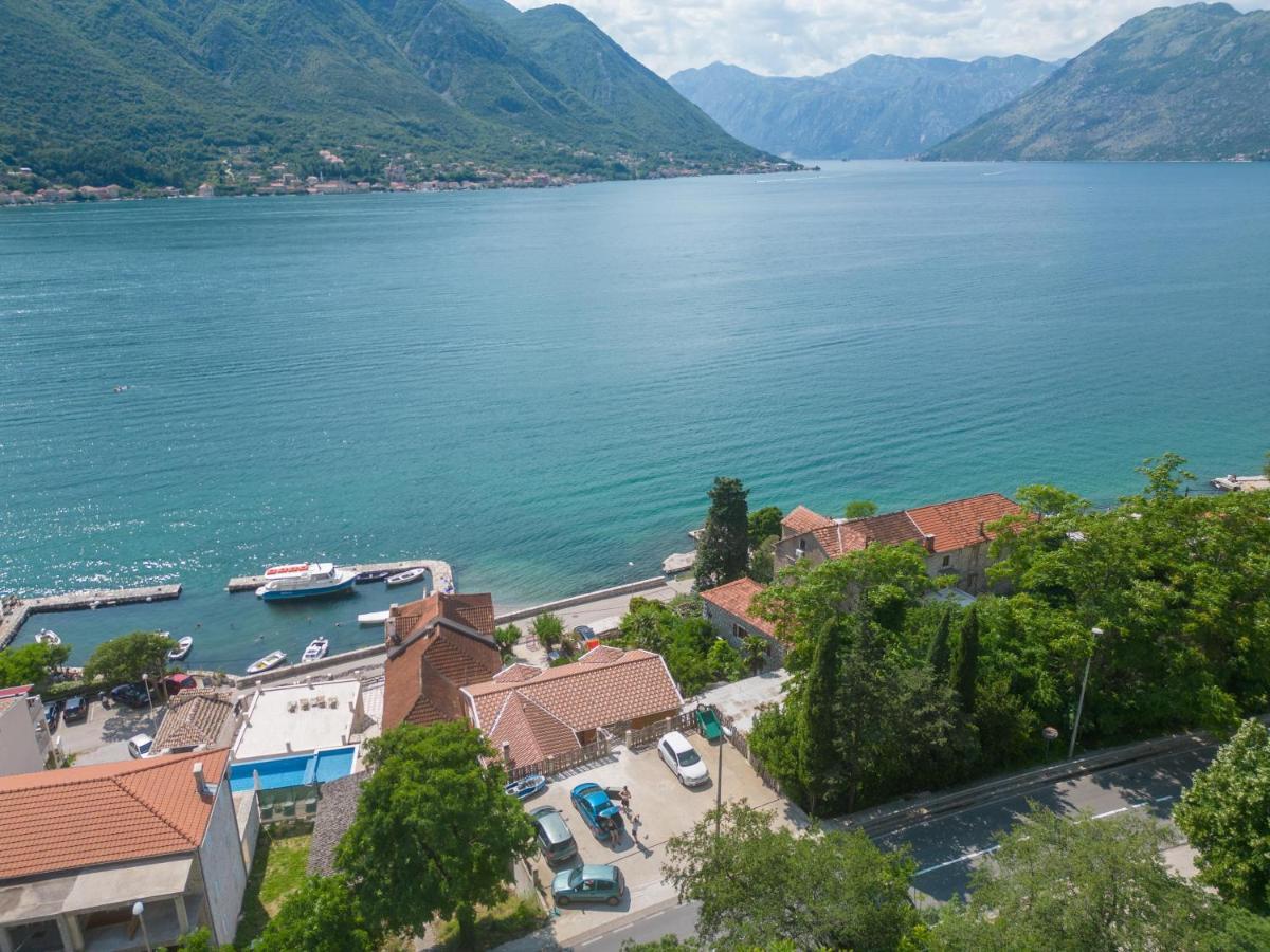 Regina Di Dobrota Kotor Exterior foto