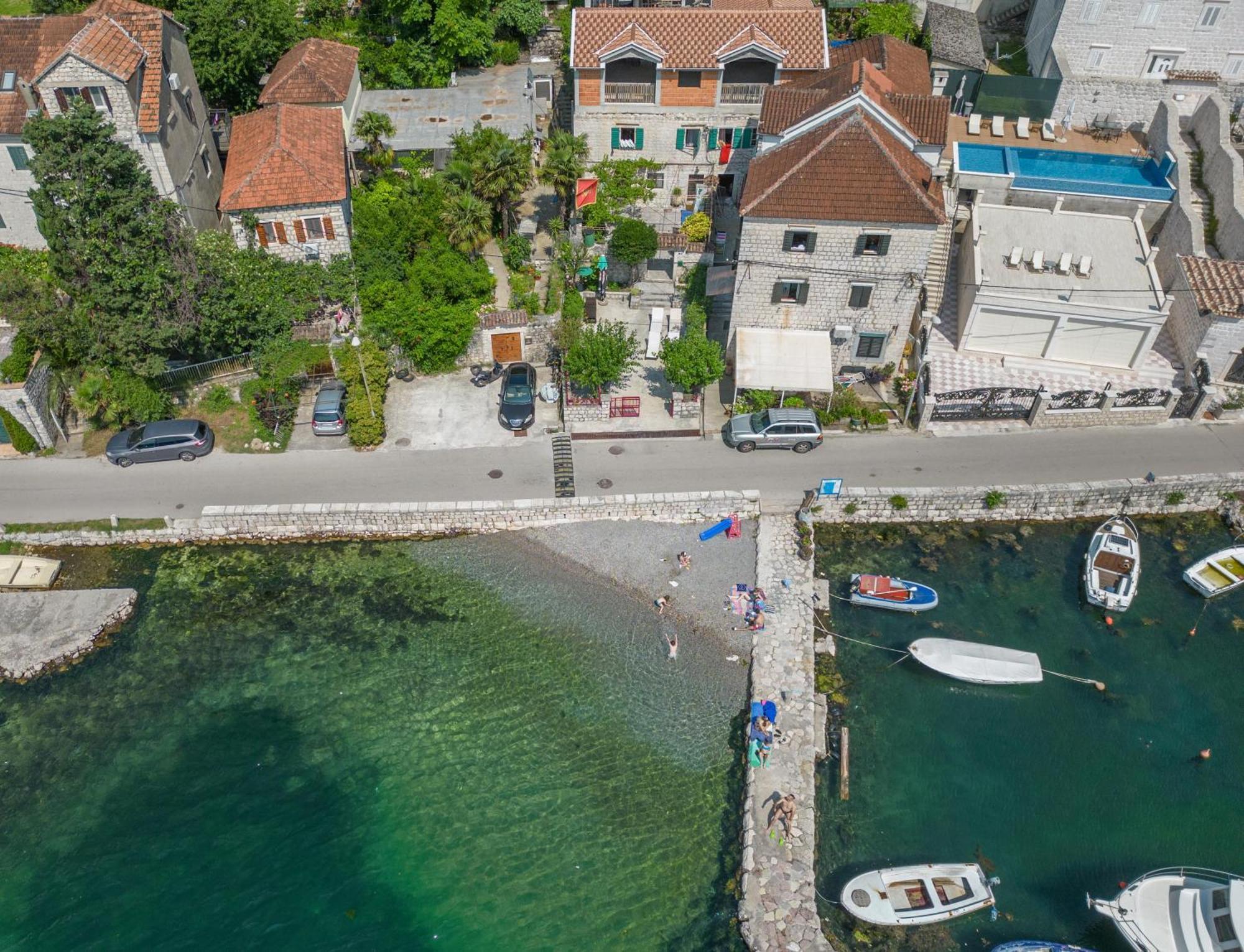 Regina Di Dobrota Kotor Exterior foto